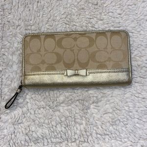 Coach Wallet​​​